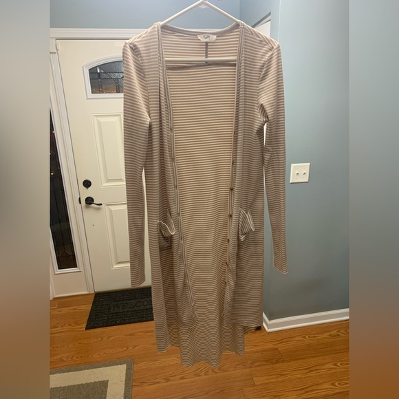 4 long cardigans - Picture 3 of 8